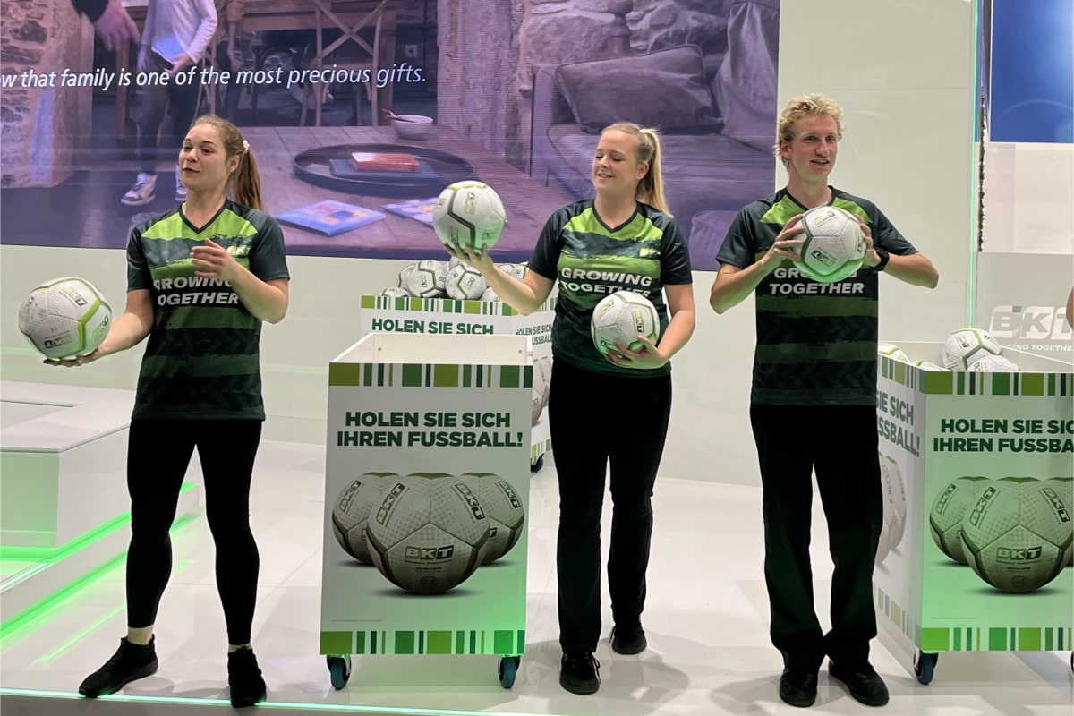 gna di oltre 30 mila palloni da calcio tra le numerose attività proposte da BKT allo stand di Agritechnica 2023
